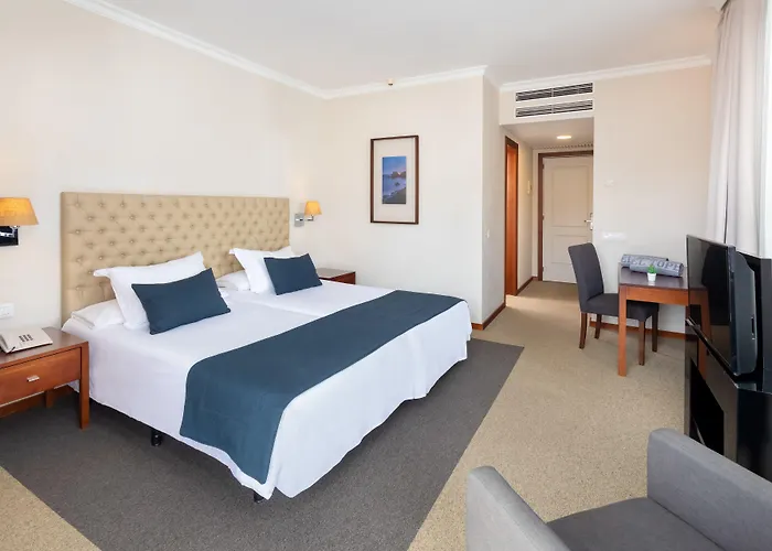 Отель Atlantic El Tope